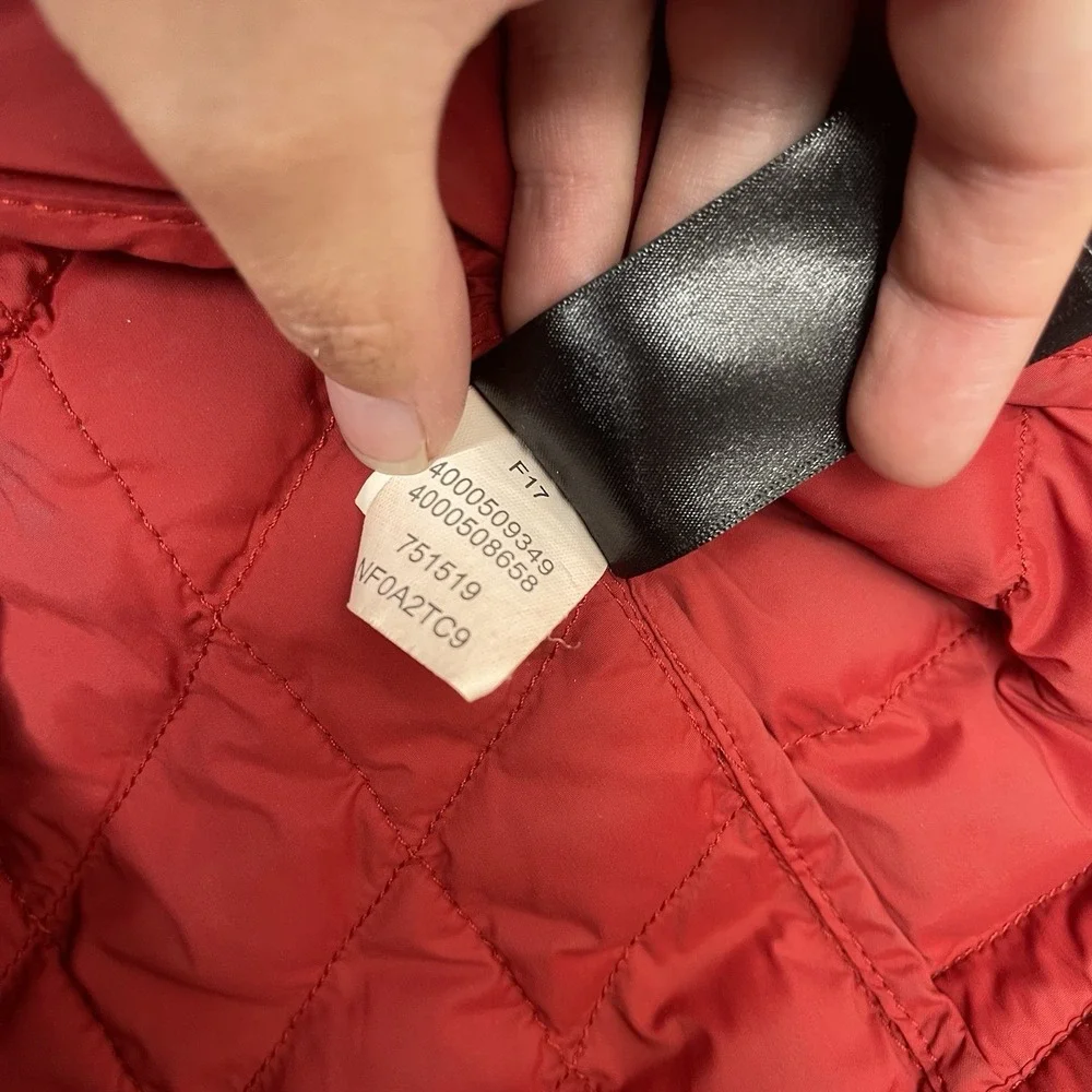 The North Face Thermoball Jacket Mens Large Red Full Zip Puffer Outdoor Hiking